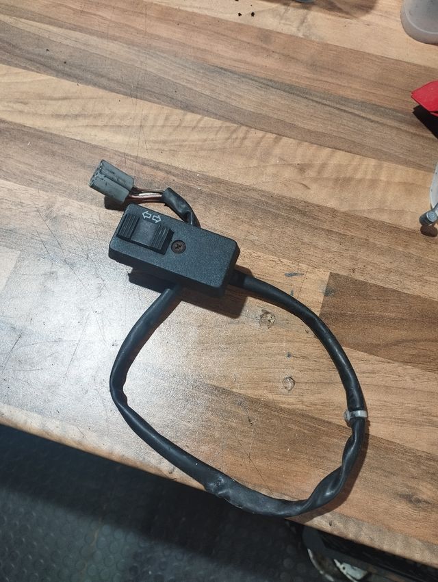 Interruptor intermitentes Vespa