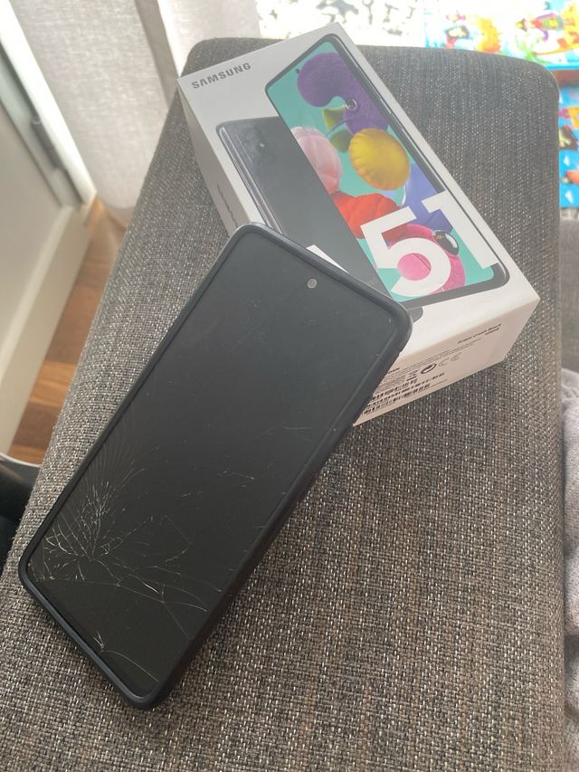 Samsung Galaxy A51 - móvil negro