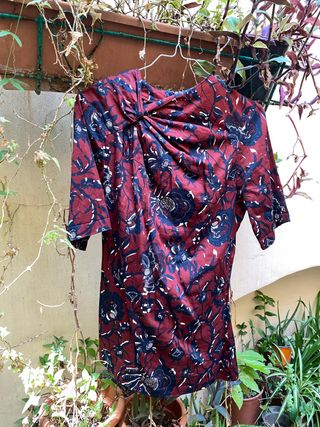 Isabel Marant top asimmetrico con maniche corte,36