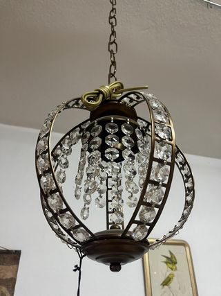 Lámpara lágrimas redonda dorada