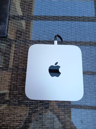 Mac mini M1 2020 + HUB Satechi