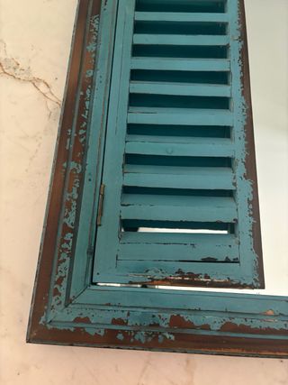 Espejo ventana azul vintage