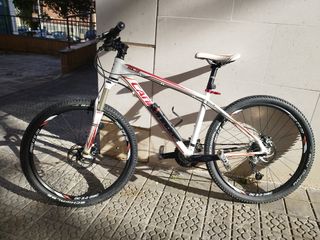 Cannondale SL3 Mountain Bike