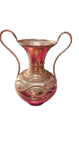 Florero de cobre antiguo