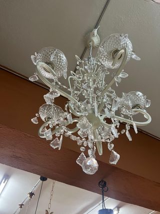 Araña blanca cristal lágrimas