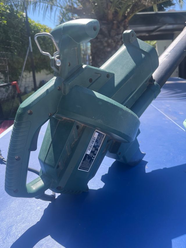 Soplador de hojas electrico