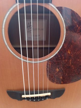 Guitarra Acústica Harley Benton CLD-30SCM