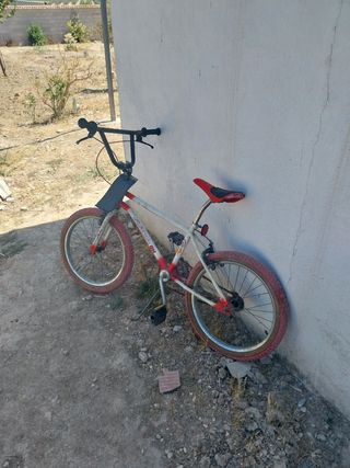 Bicicleta BMX California