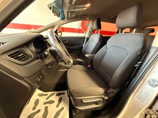 KIA Carens 1.7 CRDI 115CV 6 VELOCIDADES