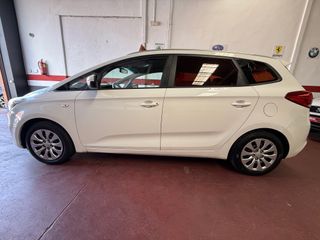 KIA Carens 1.7 CRDI 115CV 6 VELOCIDADES