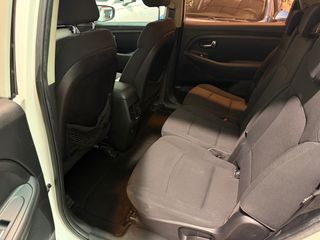 KIA Carens 1.7 CRDI 115CV 6 VELOCIDADES