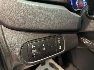 KIA Carens 1.7 CRDI 115CV 6 VELOCIDADES