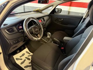 KIA Carens 1.7 CRDI 115CV 6 VELOCIDADES