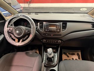 KIA Carens 1.7 CRDI 115CV 6 VELOCIDADES