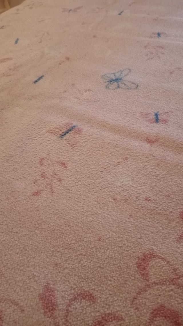 Alfombra infantil Ikea rosa