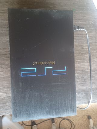 PS2 (PlayStation 2) negra