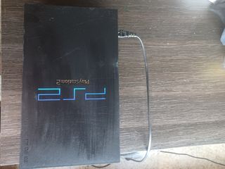 PS2 (PlayStation 2) negra