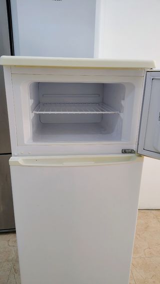 Nevera ICECOOL - Mini frigorífico