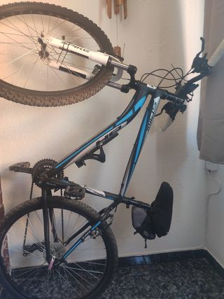 Bicicleta montaña BH Spike
