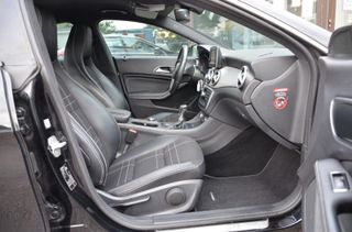 Mercedes-Benz Clase CLA AMG
