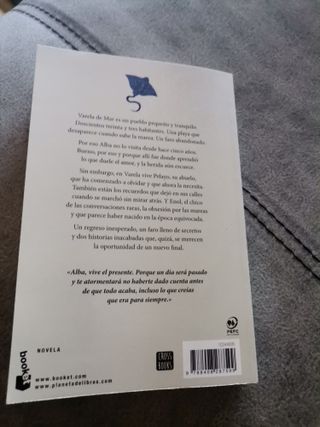 El faro de los amores dormidos