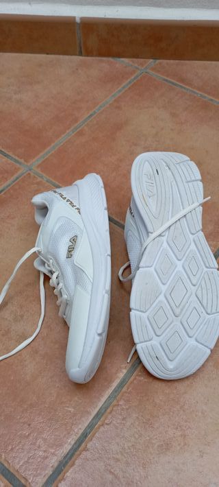 Sneakers Bianche Fila - Taglia 41
