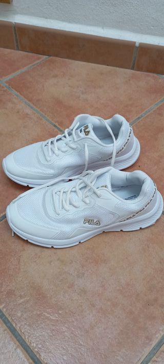 Sneakers Bianche Fila - Taglia 41