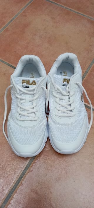 Sneakers Bianche Fila - Taglia 41