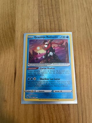 Greninja Radiante 045/189 - Pokémon
