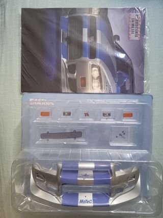 Maqueta Nissan Skyline GT-R 1/8