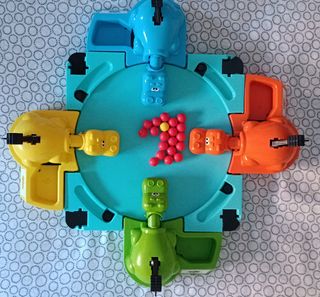 Tragabolas Hasbro Gaming