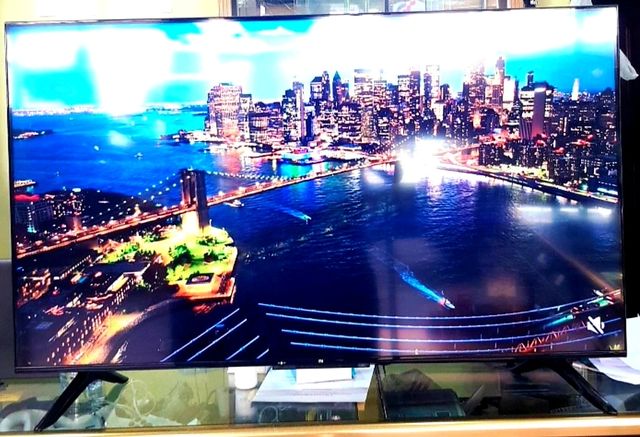 TV LED 50"XIAOMI P1 4K UHD NUEVA A ESTRENAR
