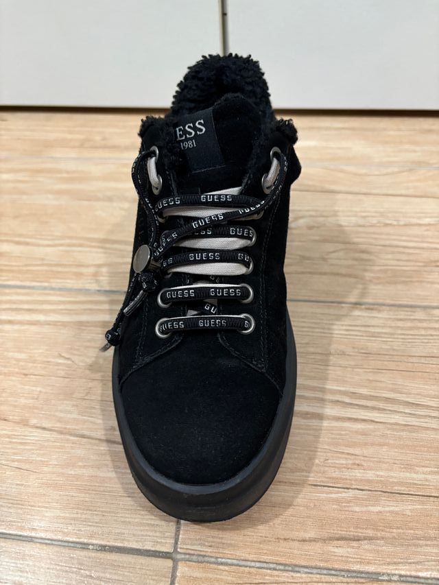 Sneakers Guess ELBINA nere