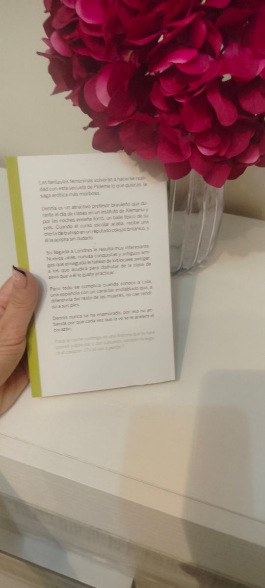 Pasa la noche conmigo