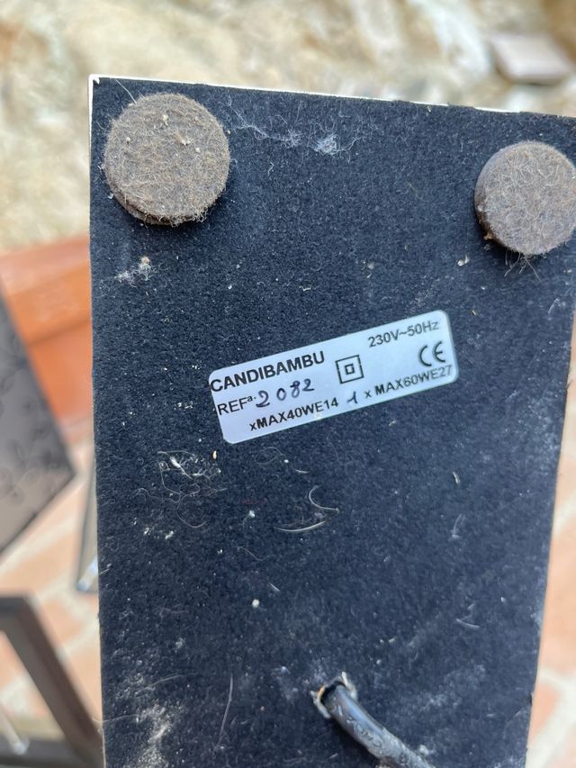 2 Lámparas mesilla - Decorativas