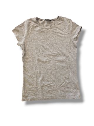 Camiseta Massimo Dutti gris. 