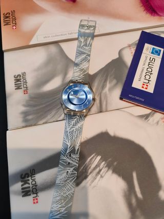 Swatch Skin orologio blu