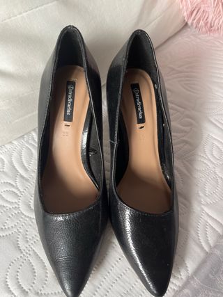 Tacones negros Stradivarius 38