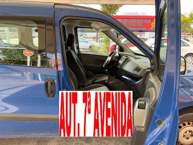FIAT Doblò 2011
