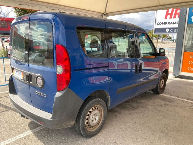 FIAT Doblò 2011