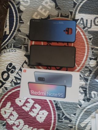 Xiaomi Redmi Note 9S - funda azul y negra