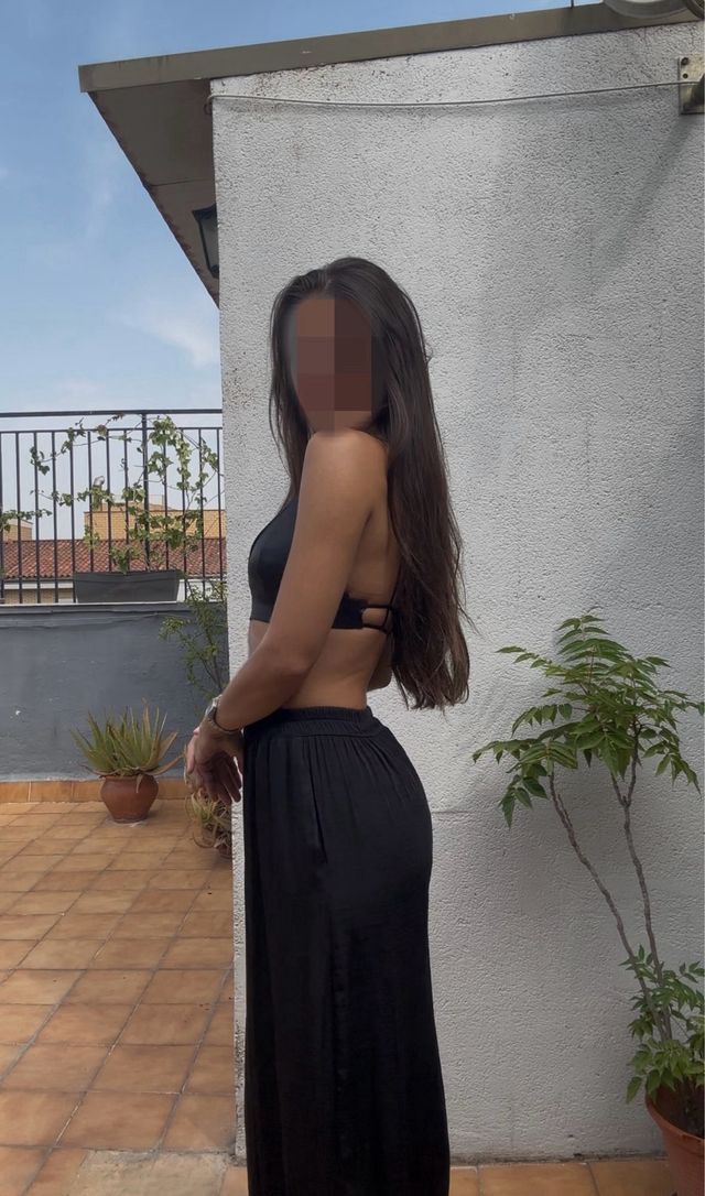 Top Stradivarius negro - elegante