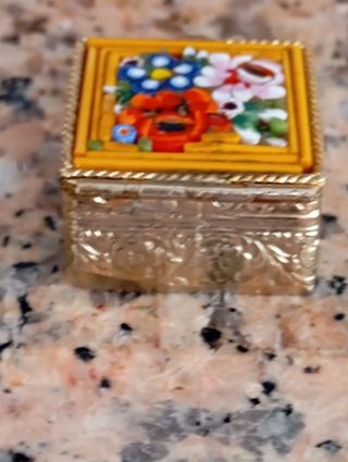 Caja vintage micromosaico floral