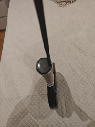 Pala pádel Bullpadel Icon 2025