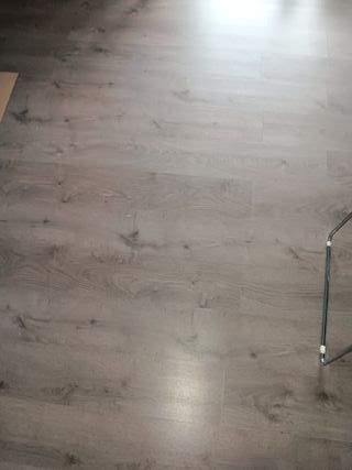 Suelo roble Skuba Authentic Momma Oak 50 m2 AC4 