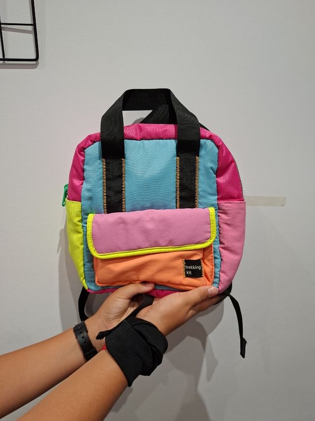 Mochila infantil multicolor