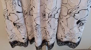 Vestito Fly Girl bianco con fiori e pizzo nero