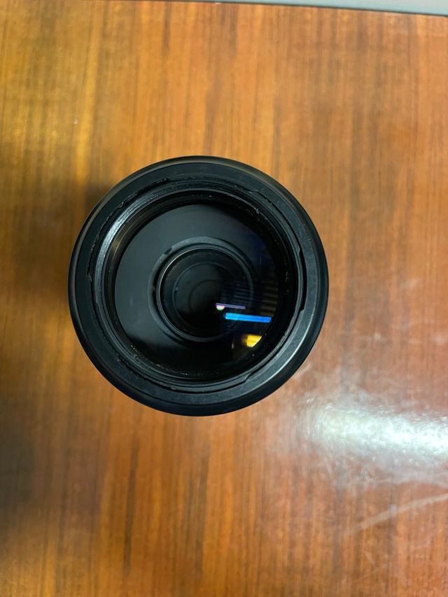 Objetivo Minolta AF Zoom 75 300