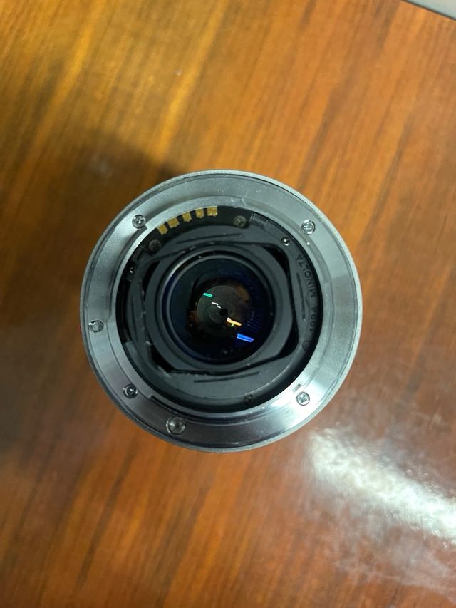 Objetivo Minolta AF Zoom 75 300