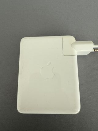 Cargador Apple MagSafe 3 140W